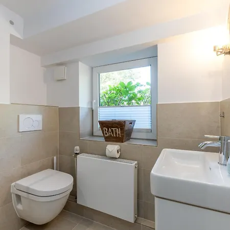 Sylt 2 - Captains Apartman *